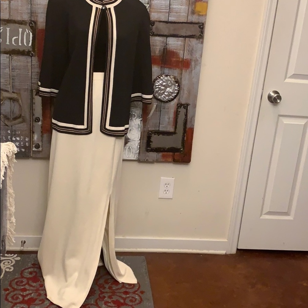 Saint John off white-evening skirt.